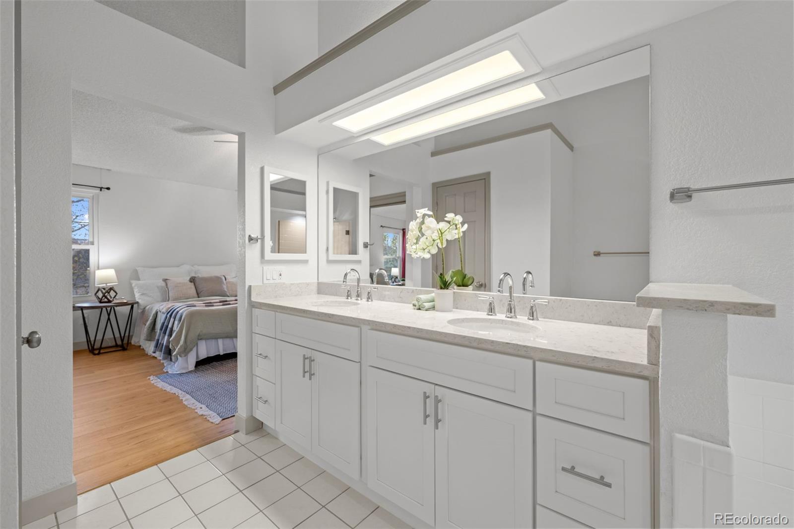 1408 E Nichols Circle Centennial CO 80122