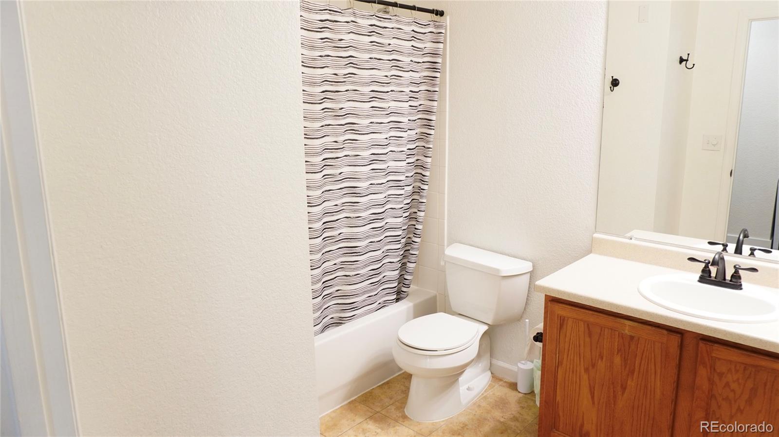 5733 N Gibralter Way Aurora CO 80019
