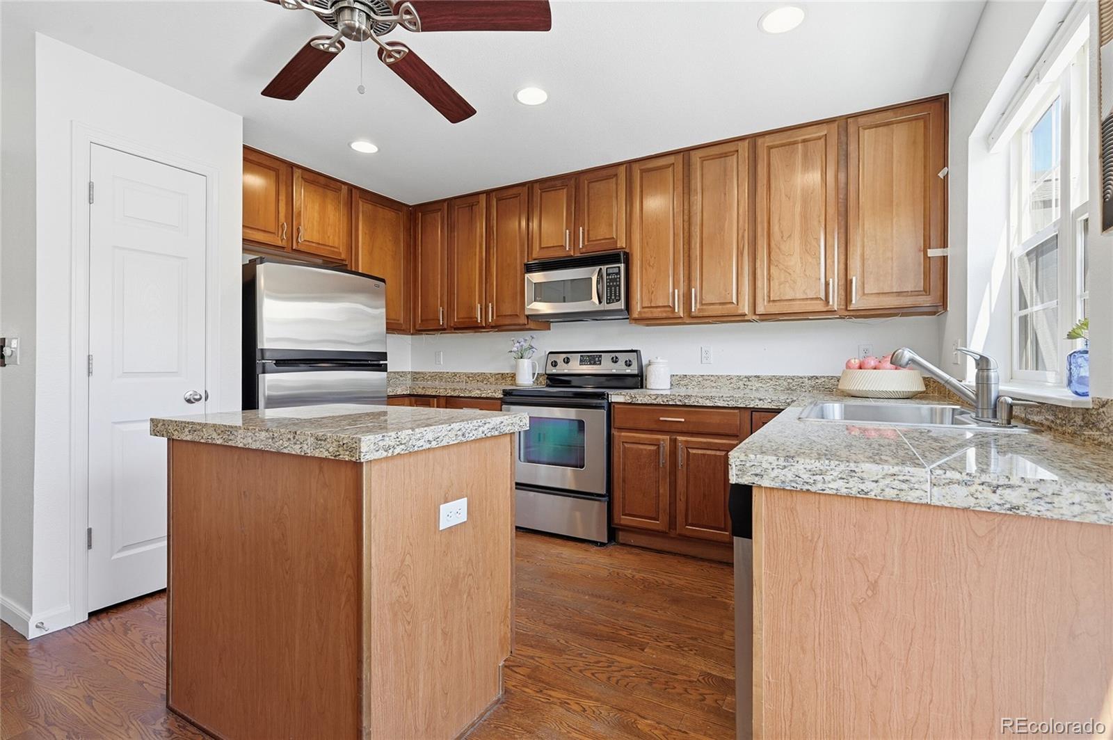 8727 E 29th Place Denver CO 80238