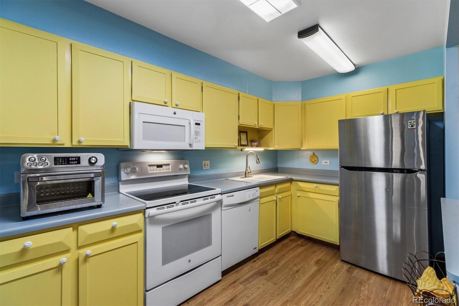 9155 E Center Avenue Denver CO 80247