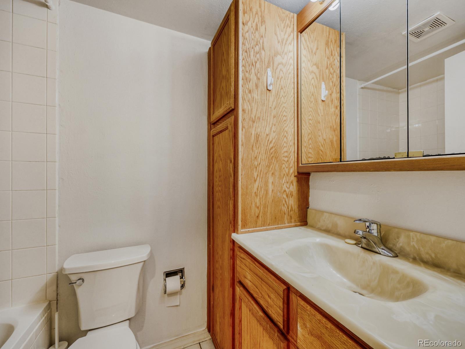 6495 E Happy Canyon Road Denver CO 80237