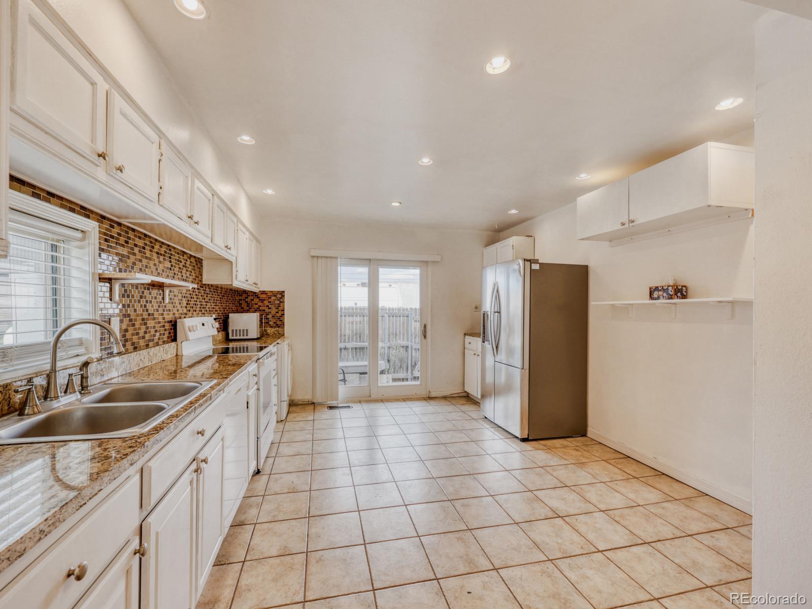 6495 E Happy Canyon Road Denver CO 80237