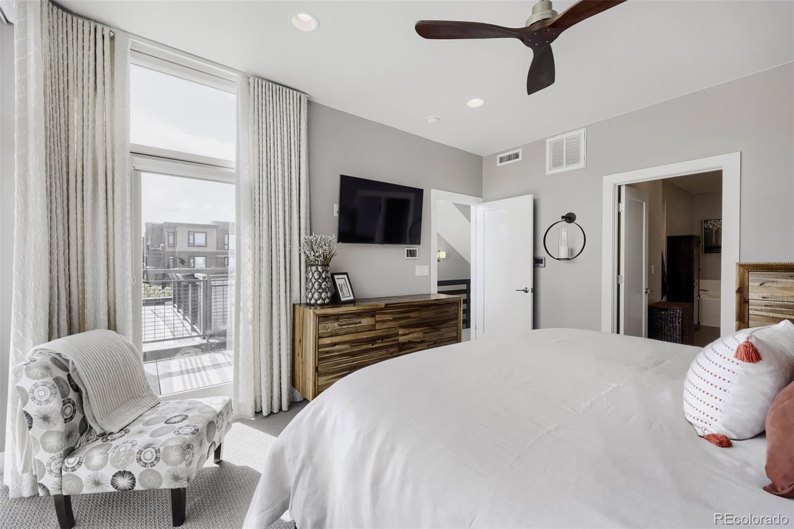 6729 E Lowry Boulevard Denver CO 80230