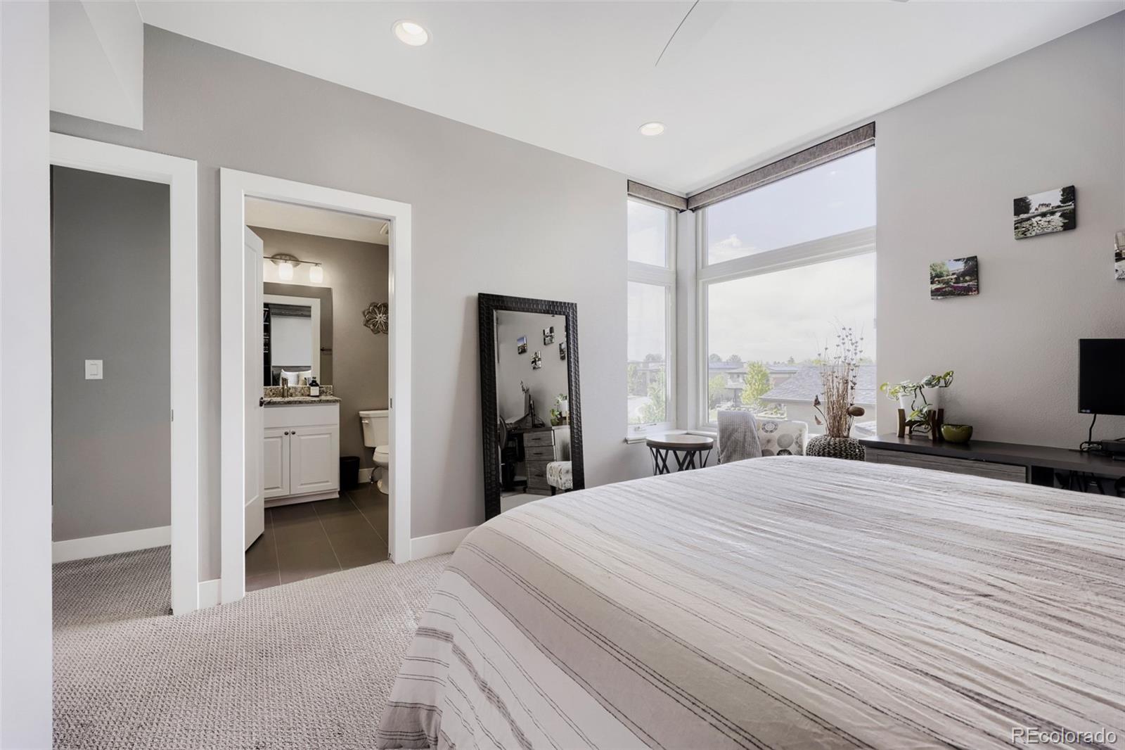 6729 E Lowry Boulevard Denver CO 80230