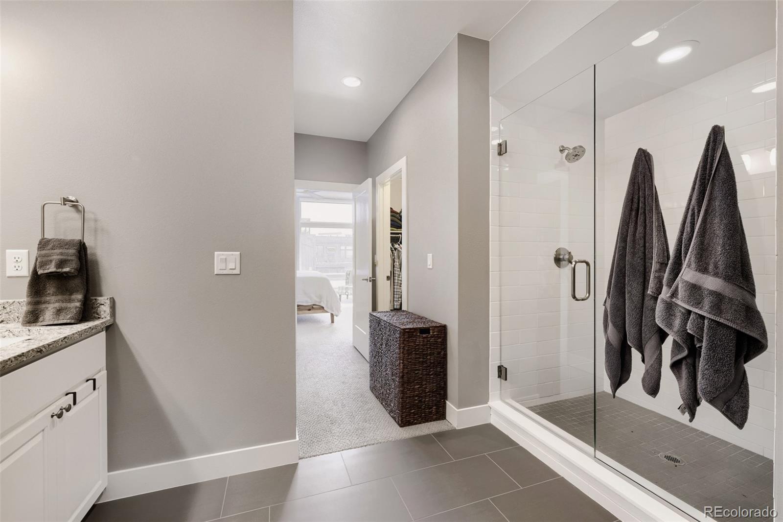 6729 E Lowry Boulevard Denver CO 80230