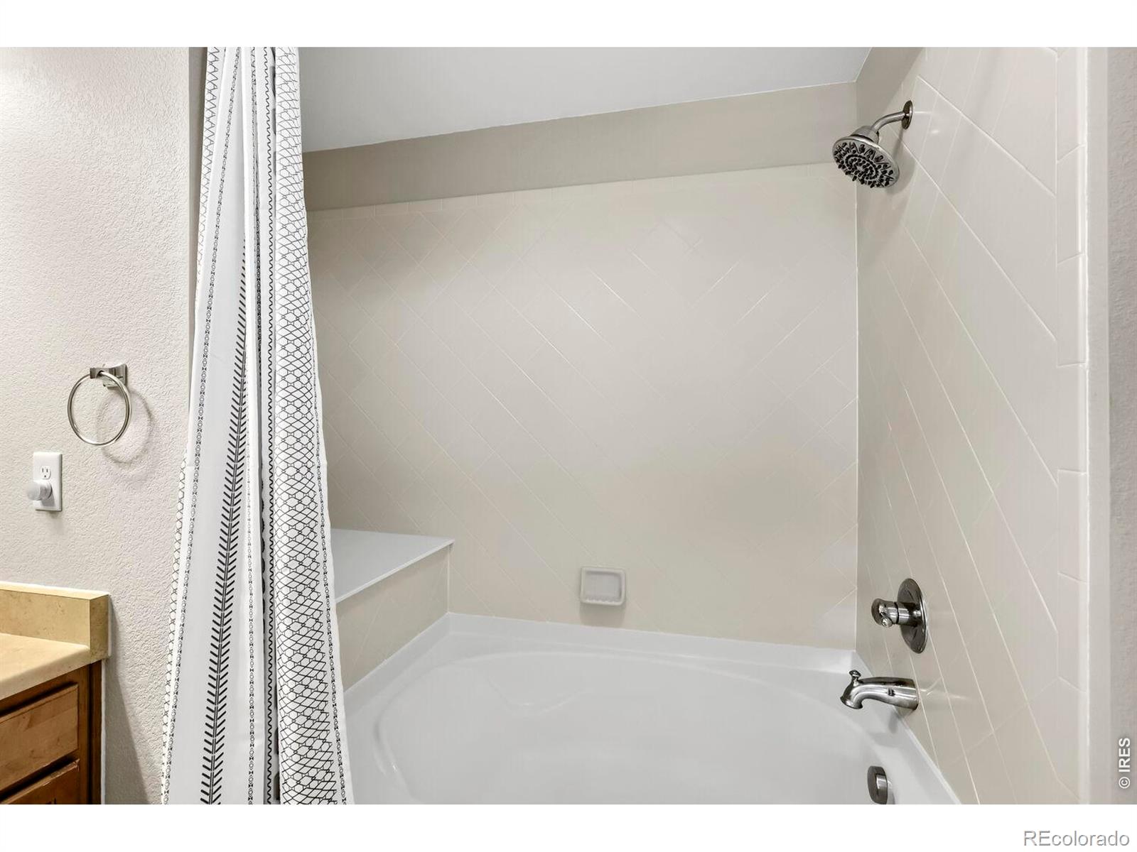 804 Summer Hawk Drive Longmont CO 80504