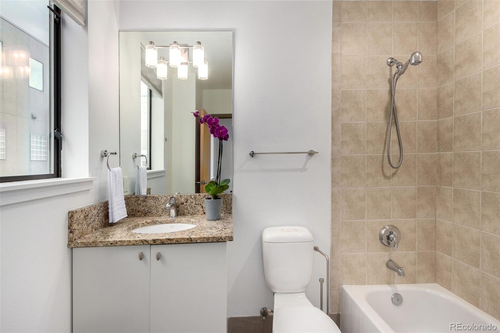 2347 Glenarm Place Denver CO 80205