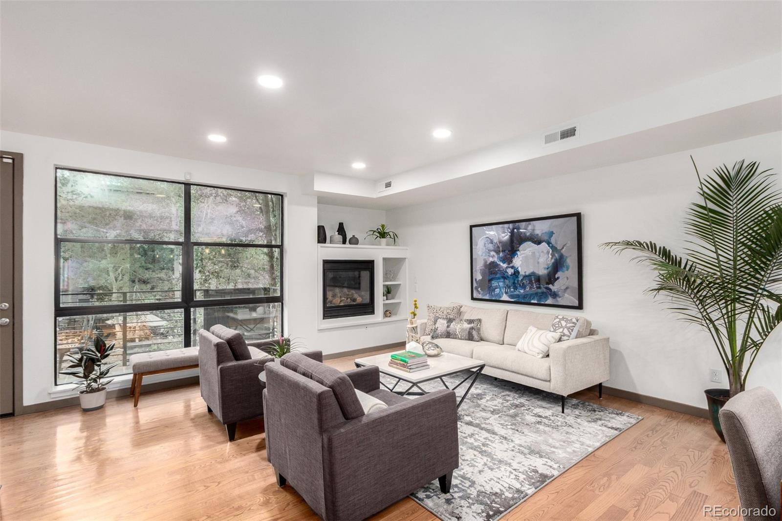 2347 Glenarm Place Denver CO 80205