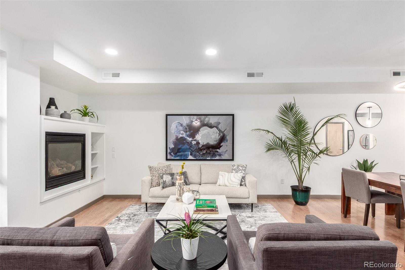 2347 Glenarm Place Denver CO 80205