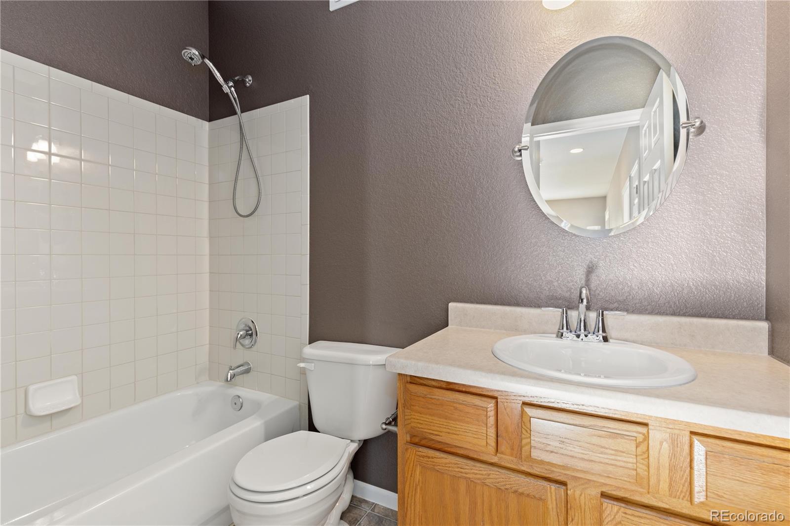 6701 S Versailles Way Aurora CO 80016