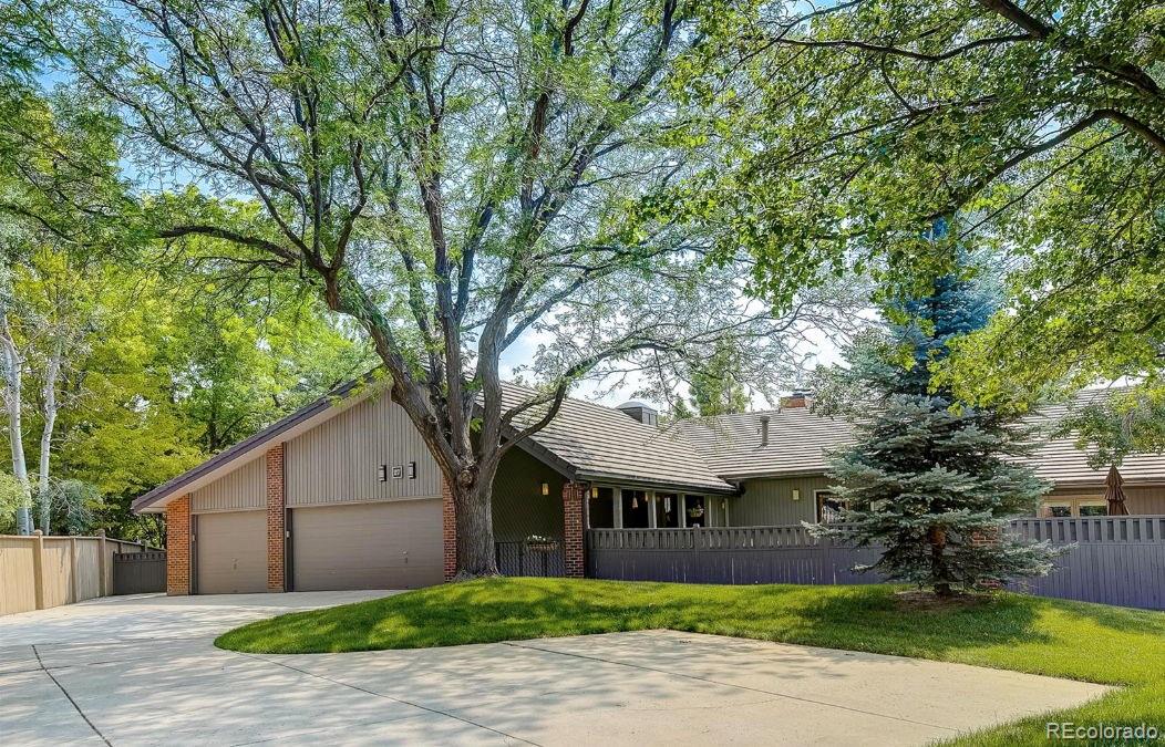 27 Beacon Hill Lane Greenwood Village CO 80111