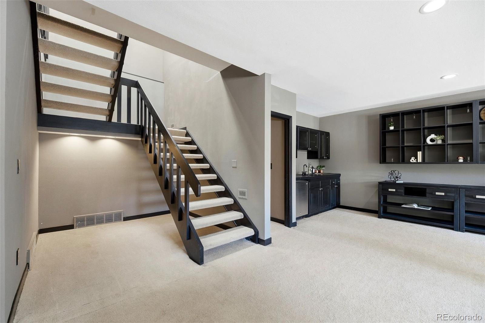 27 Beacon Hill Lane Greenwood Village CO 80111