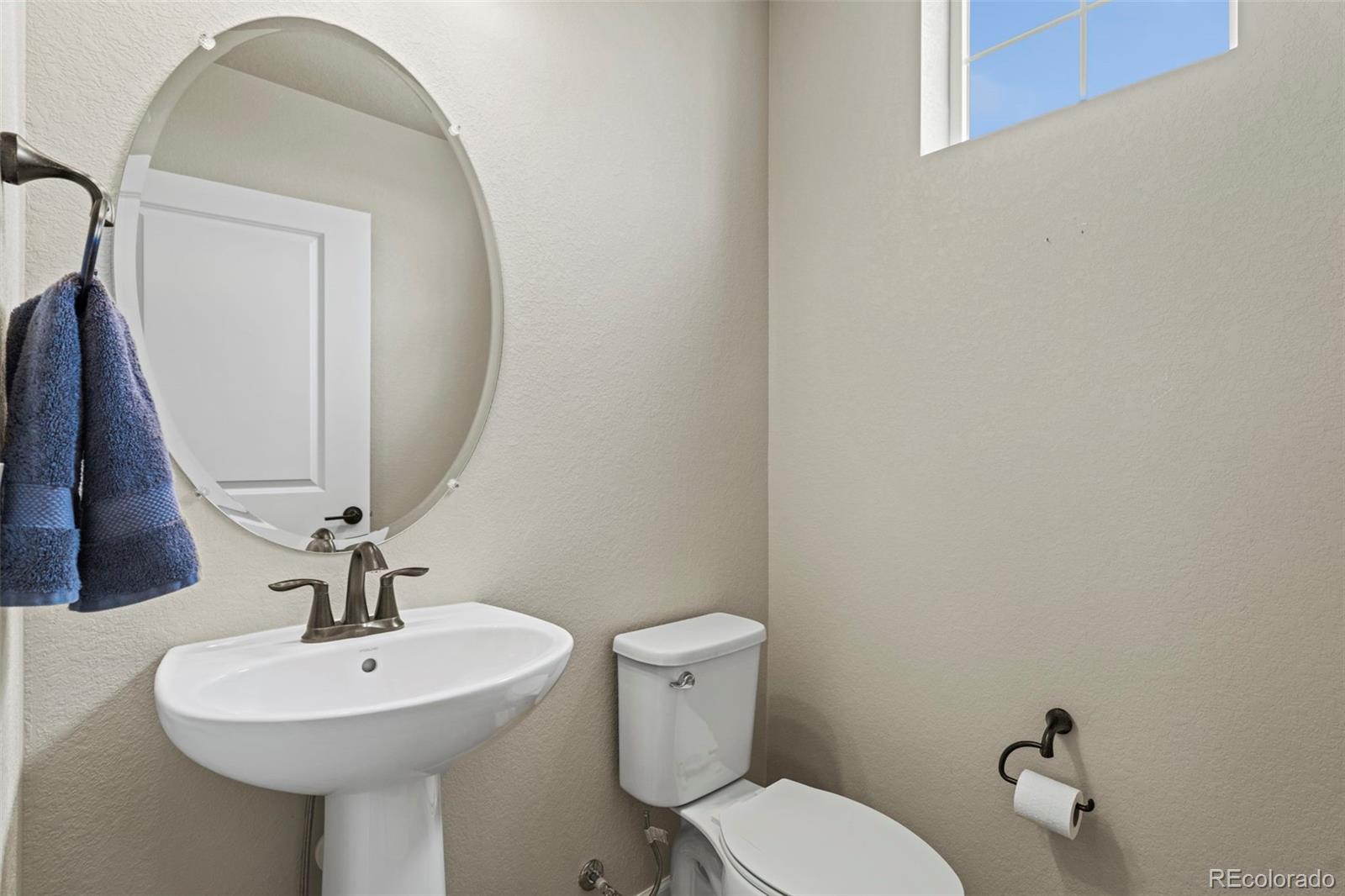 8387 Donati Terrace Littleton CO 80129