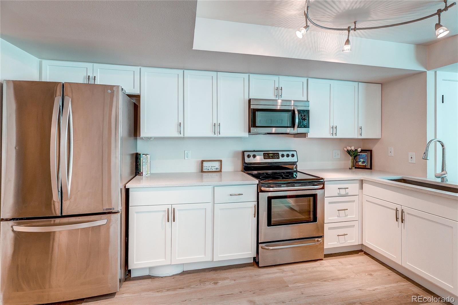 919 S Dawson Way Aurora CO 80012