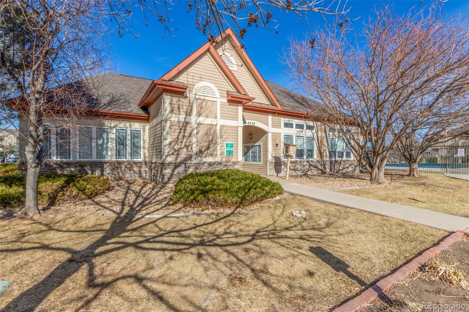 8456 S Hoyt Way Littleton CO 80128