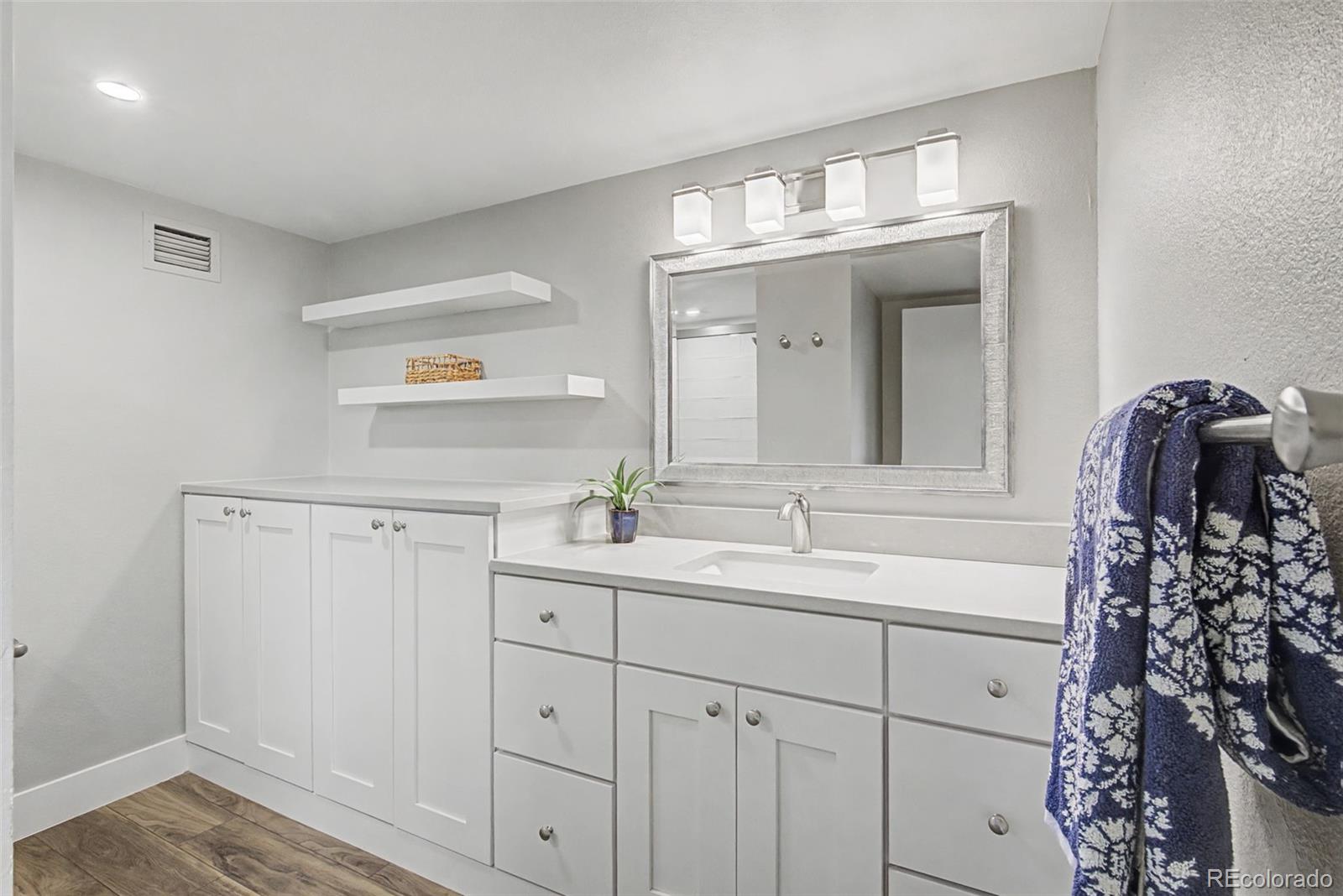 13691 E Marina Drive Aurora CO 80014