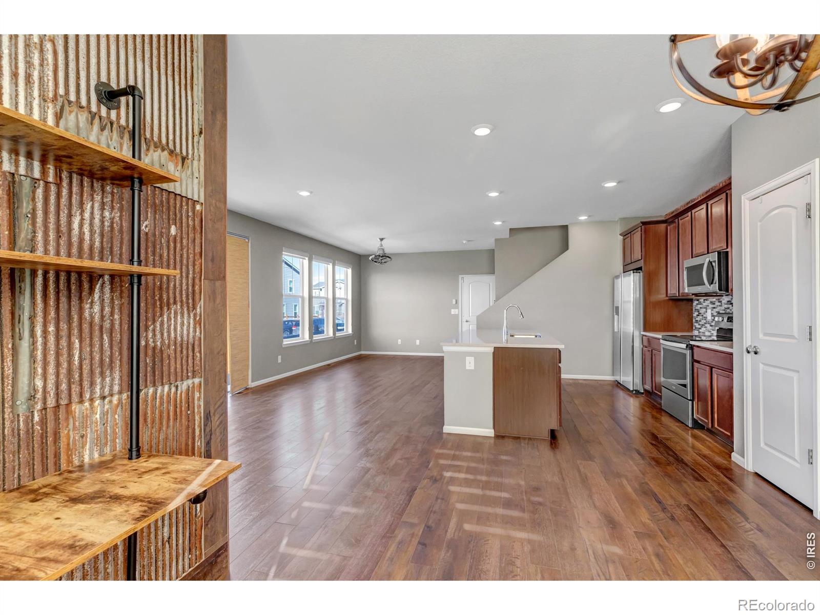 21876 E Radcliff Circle Aurora CO 80015