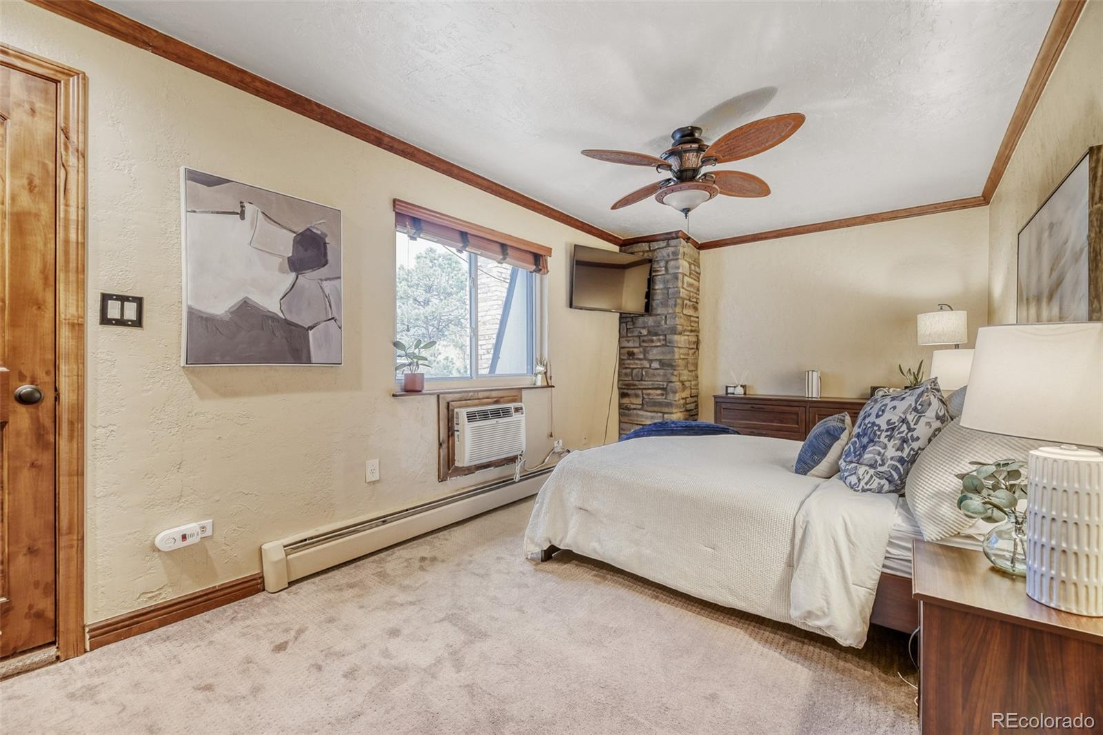 2190 S Holly Street Denver CO 80222
