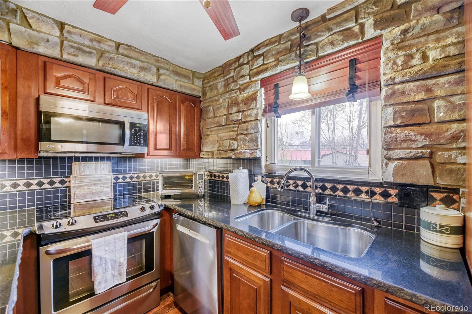 2190 S Holly Street Denver CO 80222