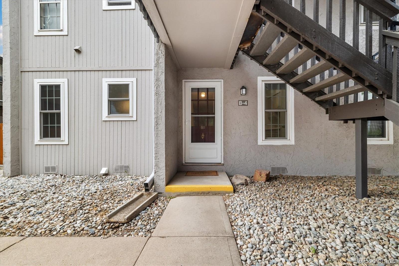 7105 S Gaylord Street Centennial CO 80122