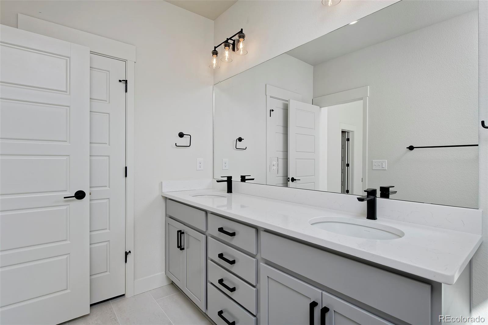 3132 W Bonfils Place Denver CO 80236