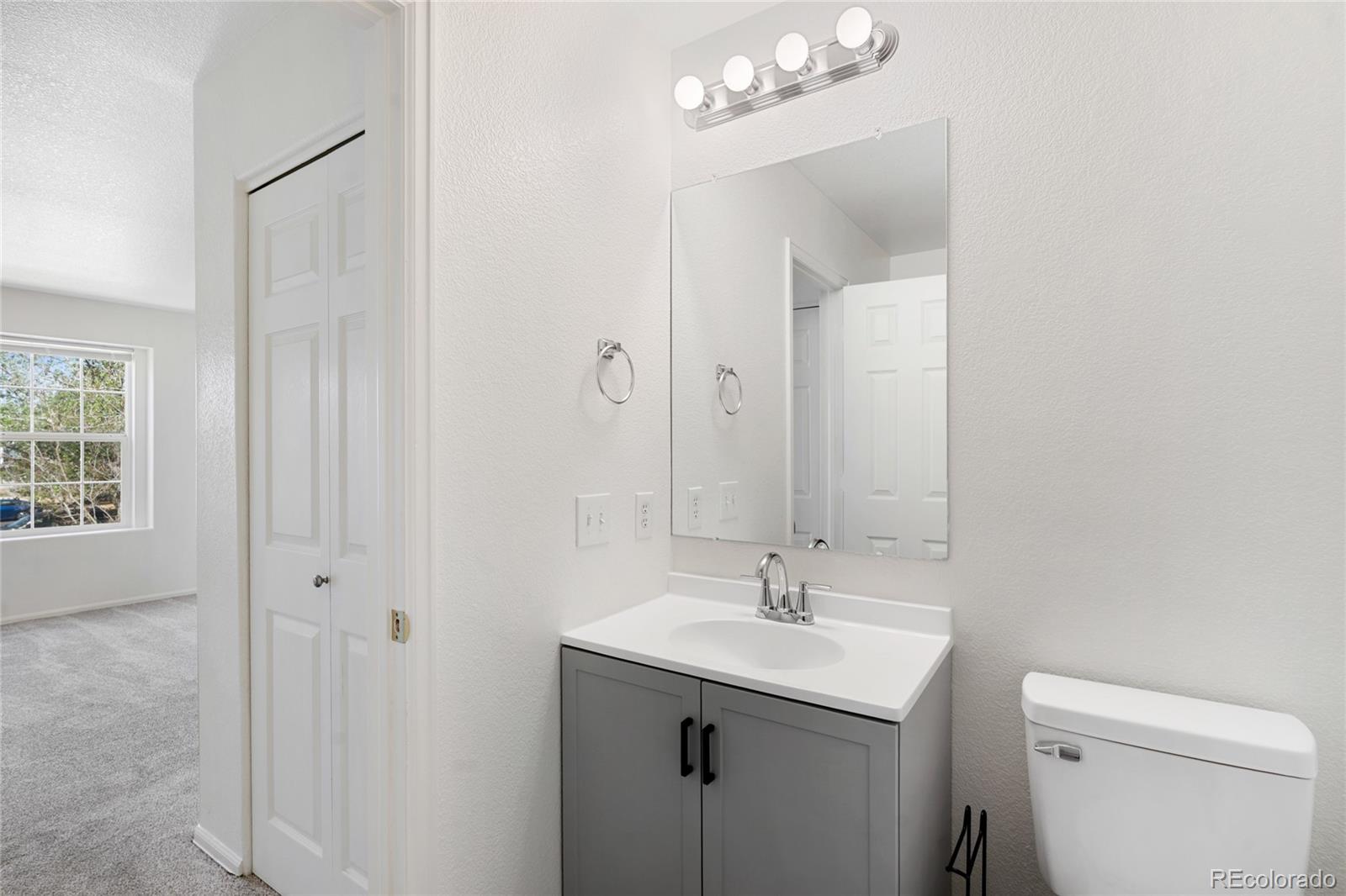 1276 S Zeno Circle Aurora CO 80017