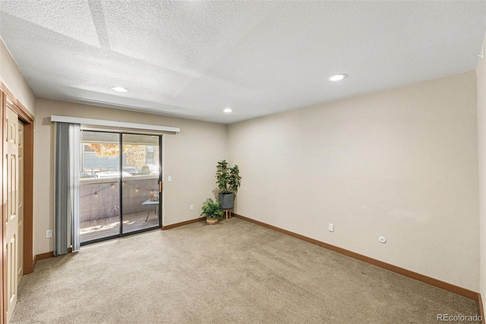9727 E Peakview Avenue Englewood CO 80111