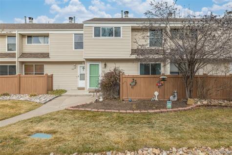 4233 E Maplewood Way Centennial CO 80121