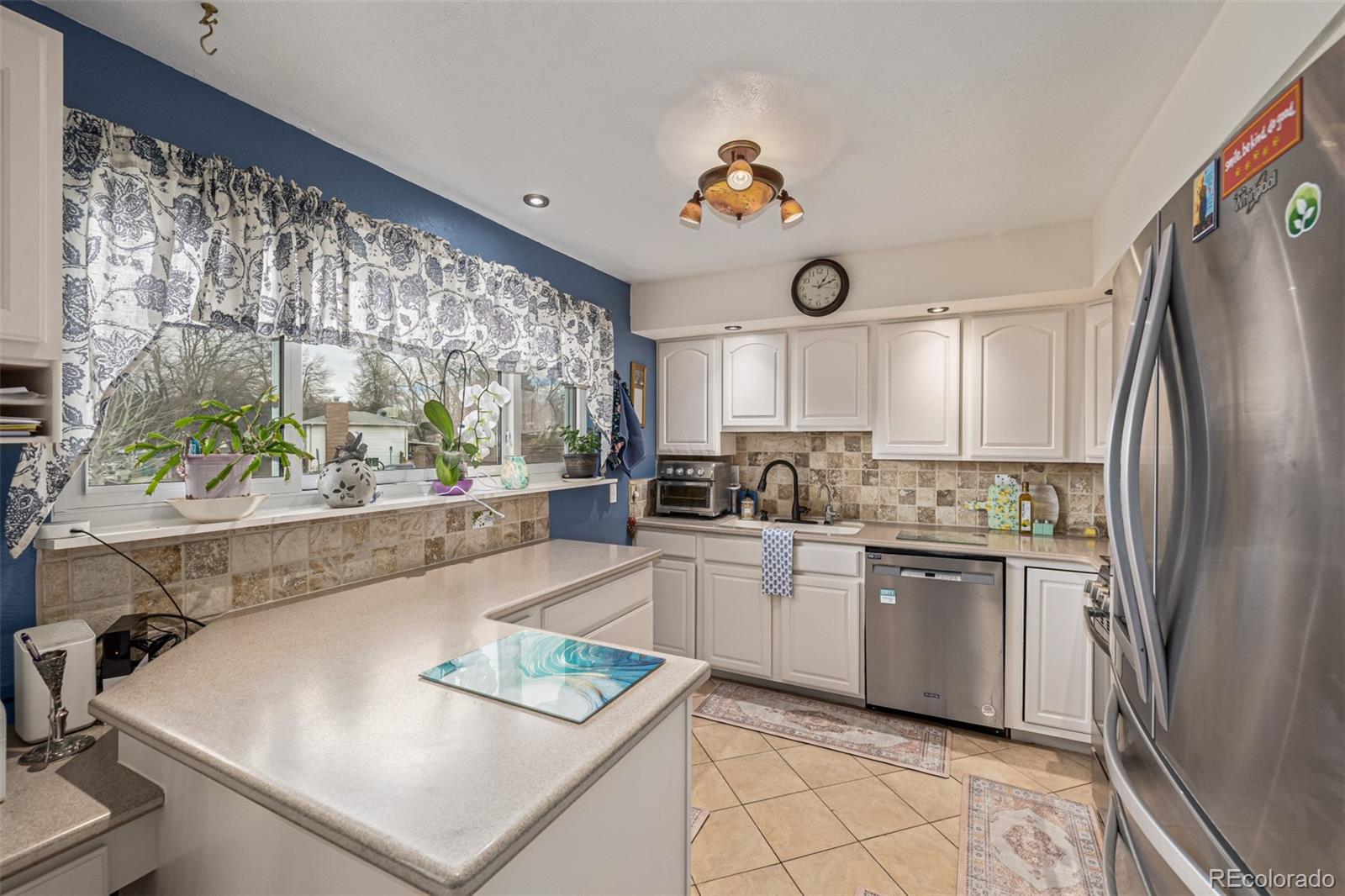 4233 E Maplewood Way Centennial CO 80121