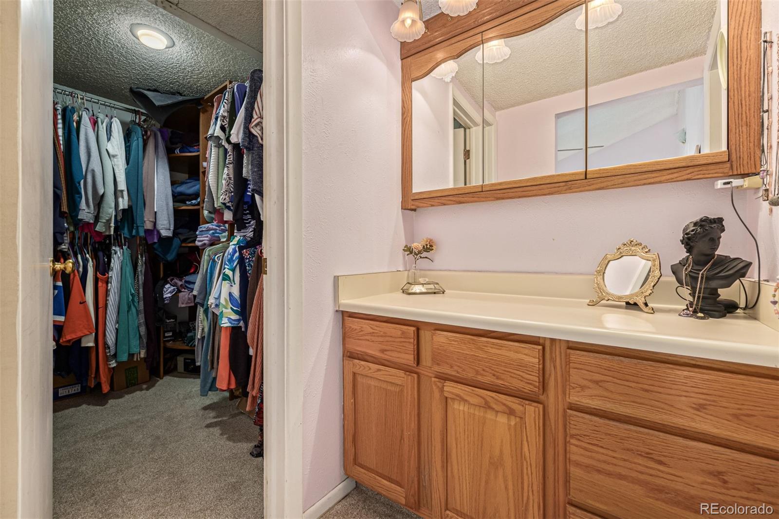 4233 E Maplewood Way Centennial CO 80121