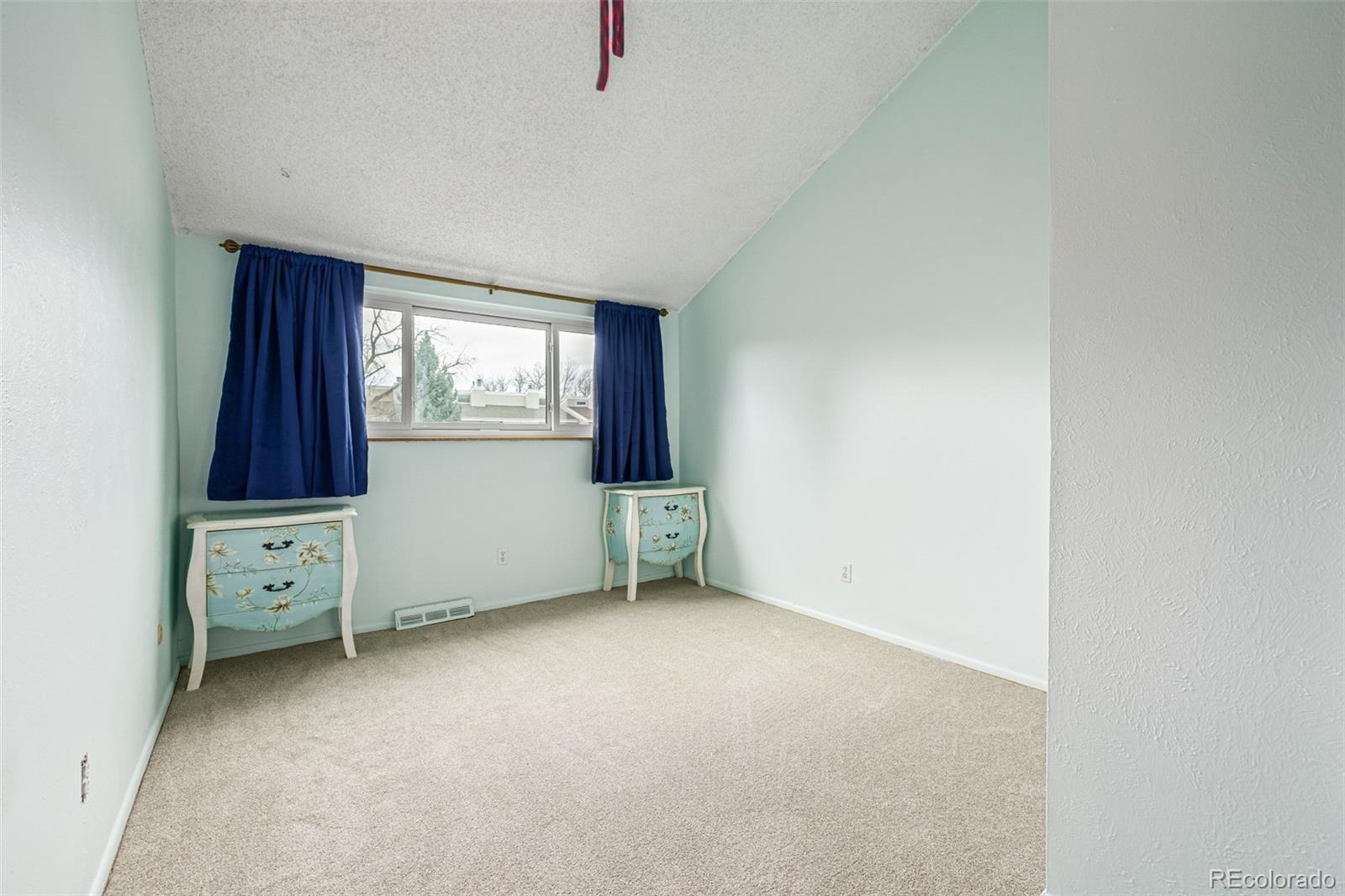 4233 E Maplewood Way Centennial CO 80121