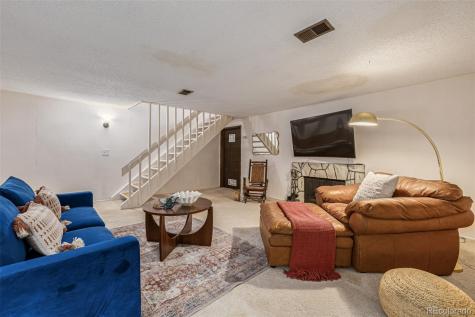 4233 E Maplewood Way Centennial CO 80121