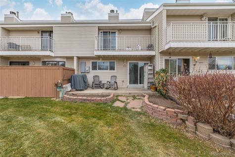4233 E Maplewood Way Centennial CO 80121