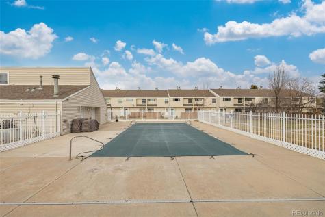4233 E Maplewood Way Centennial CO 80121