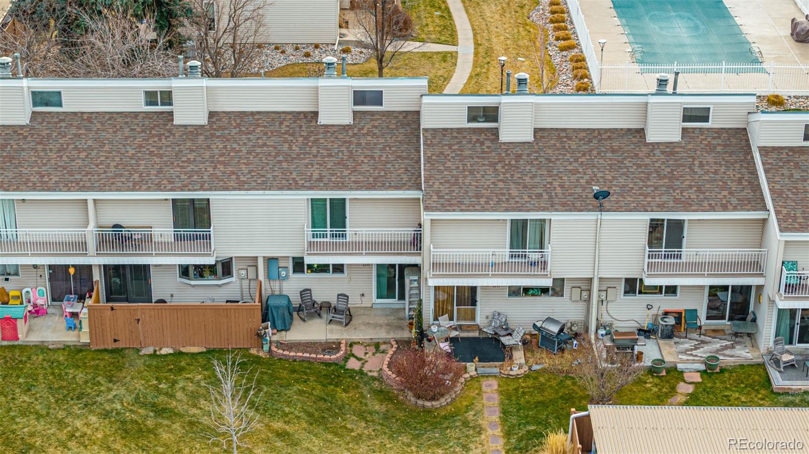 4233 E Maplewood Way Centennial CO 80121