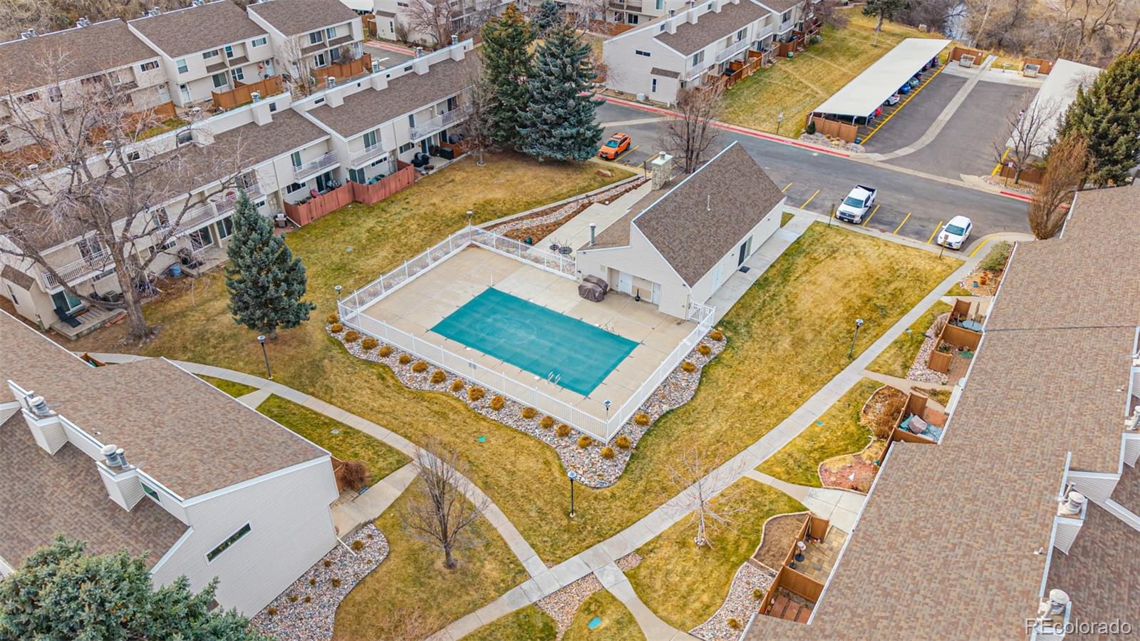 4233 E Maplewood Way Centennial CO 80121