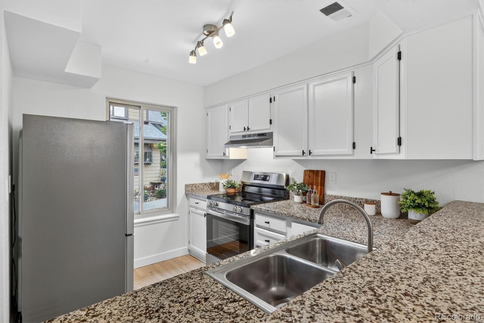 8786 Allison Drive Arvada CO 80005
