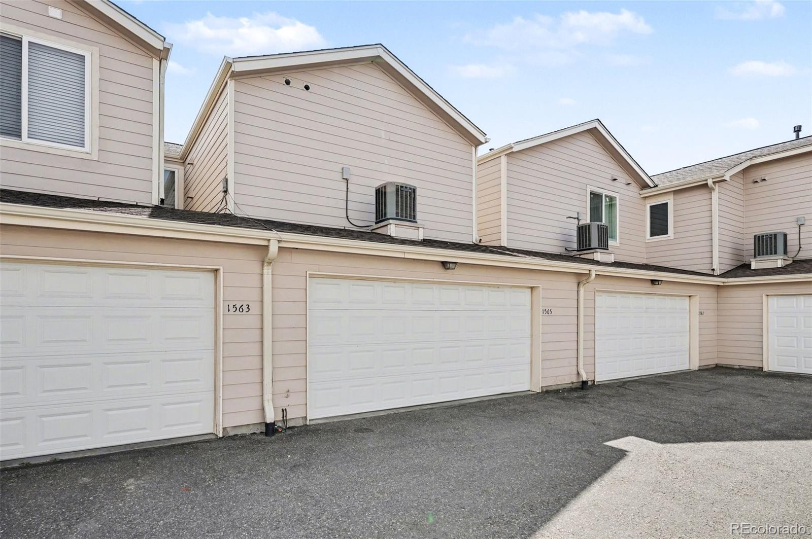 1565 Roseanna Drive Northglenn CO 80234