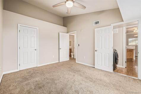 5726 N Genoa Way Aurora CO 80019