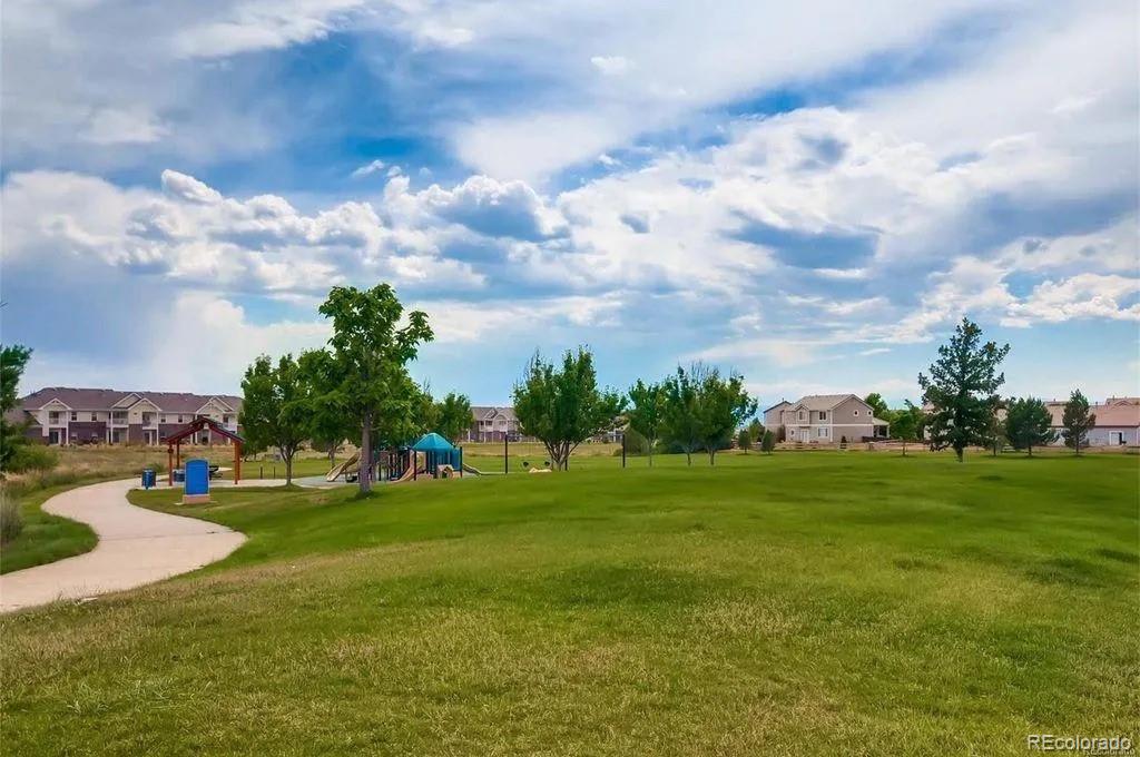 5726 N Genoa Way Aurora CO 80019