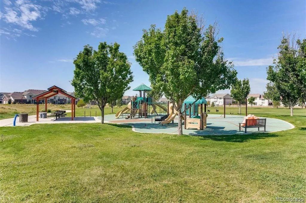 5726 N Genoa Way Aurora CO 80019