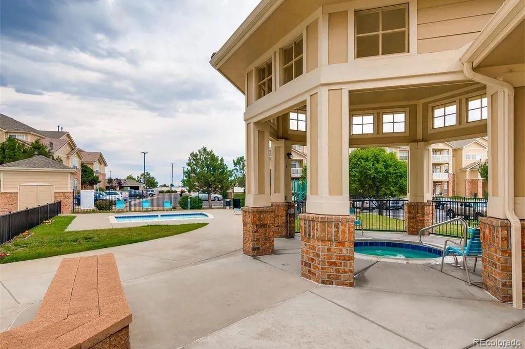 5726 N Genoa Way Aurora CO 80019