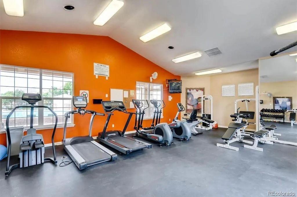 5726 N Genoa Way Aurora CO 80019