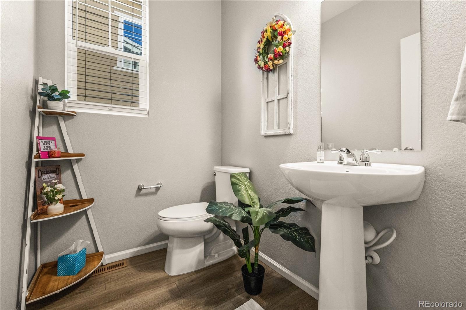 4346 S Netherland Street Aurora CO 80015