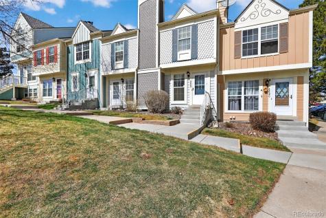 6822 S Independence Street Littleton CO 80128