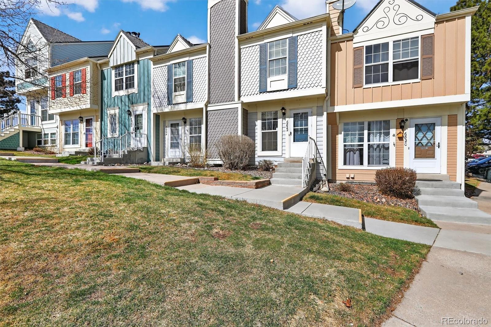 6822 S Independence Street Littleton CO 80128