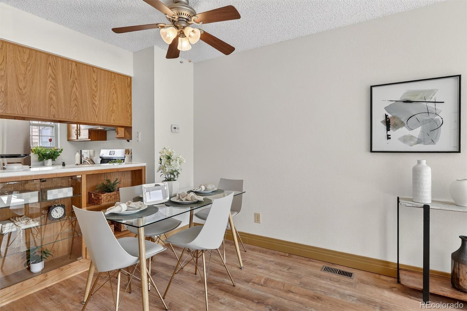 6822 S Independence Street Littleton CO 80128