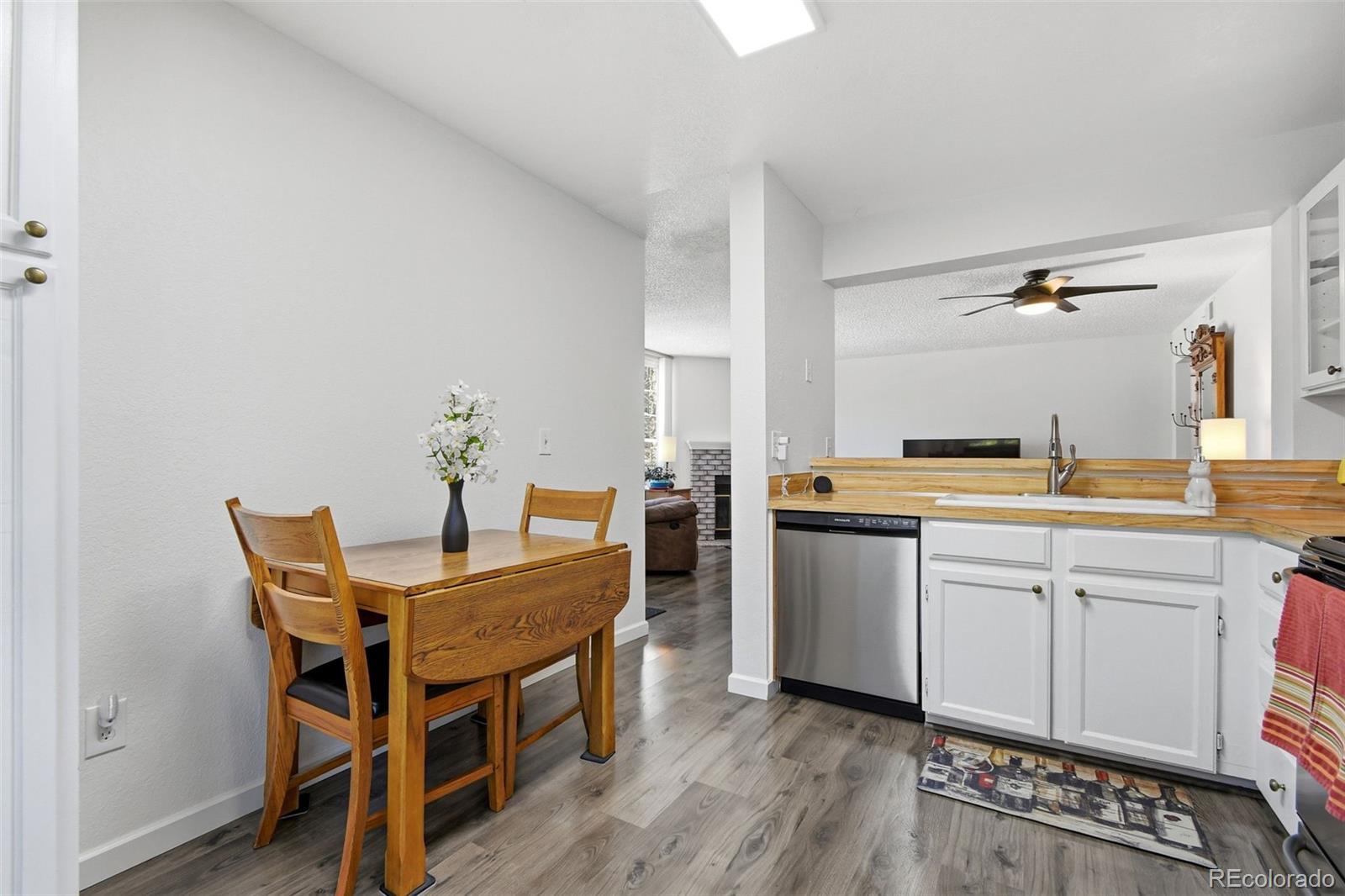 965 S Miller Street Lakewood CO 80226
