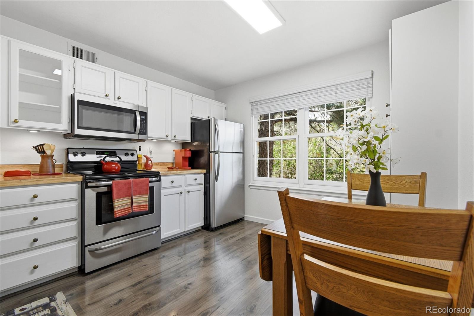 965 S Miller Street Lakewood CO 80226