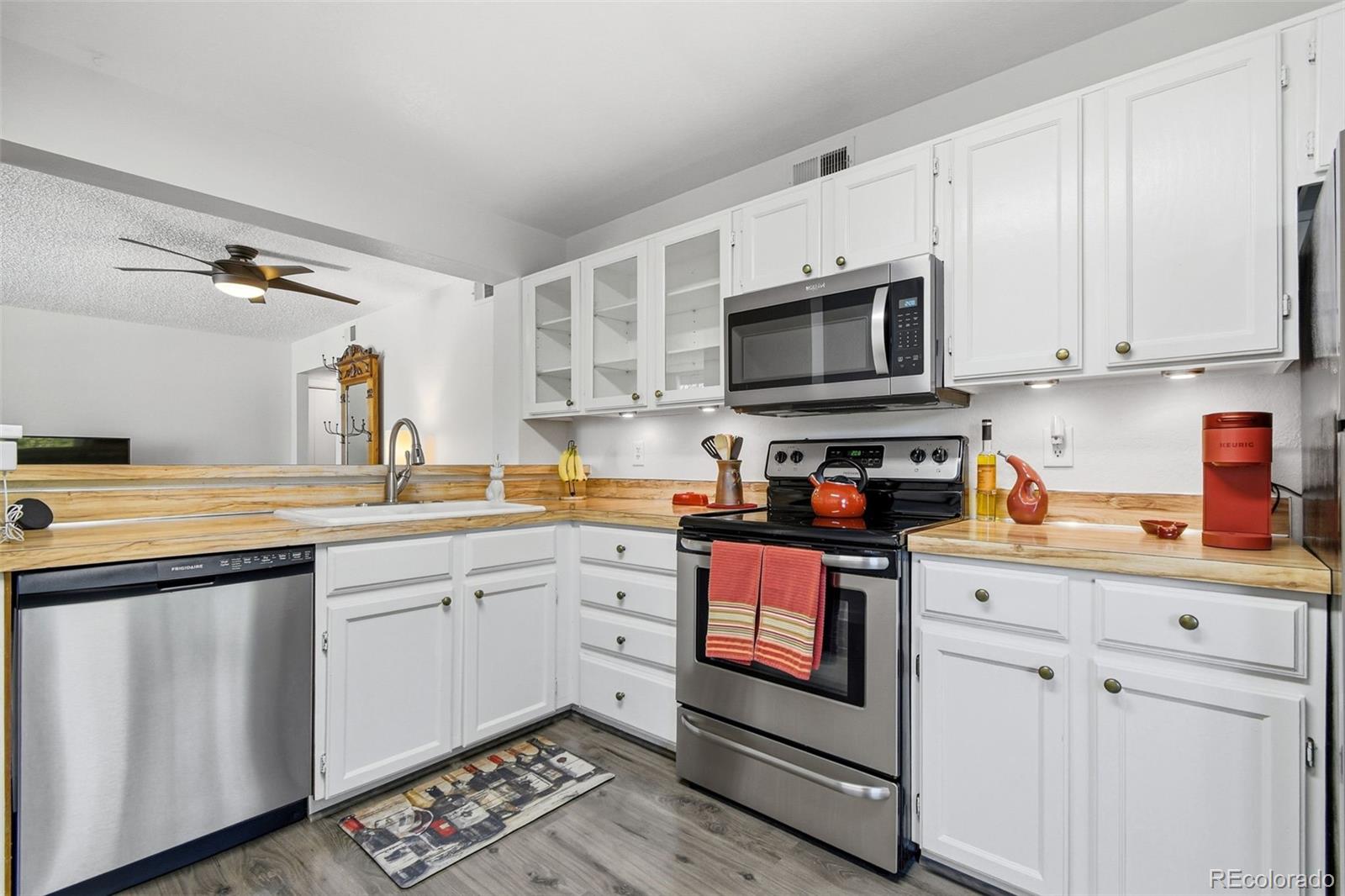 965 S Miller Street Lakewood CO 80226